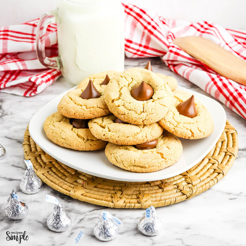 Peanut Butter Kiss Cookies Recipes Simple