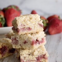 Strawberry Crumb Bars