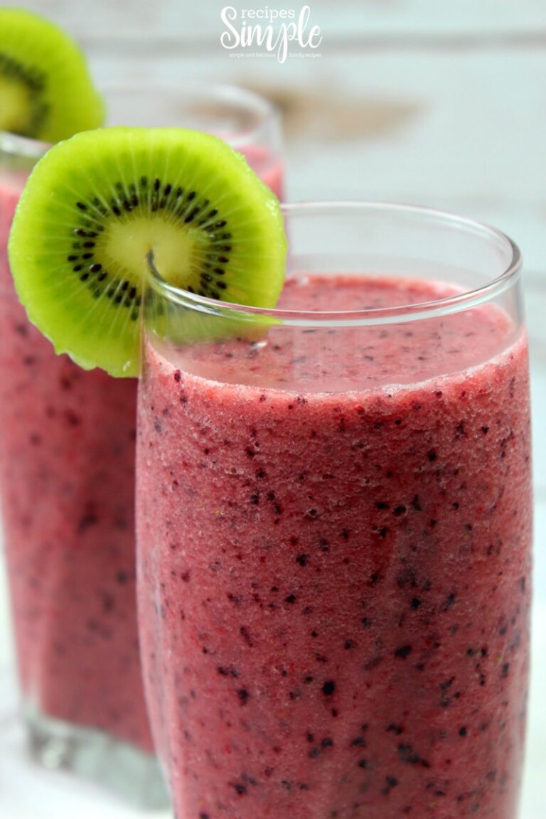 Triple Berry Kiwi Smoothie