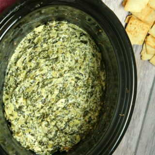 Slow Cooker Spinach Artichoke Dip