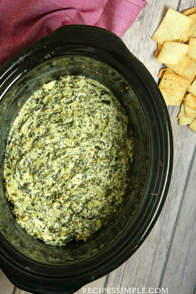 Slow Cooker Spinach Artichoke Dip