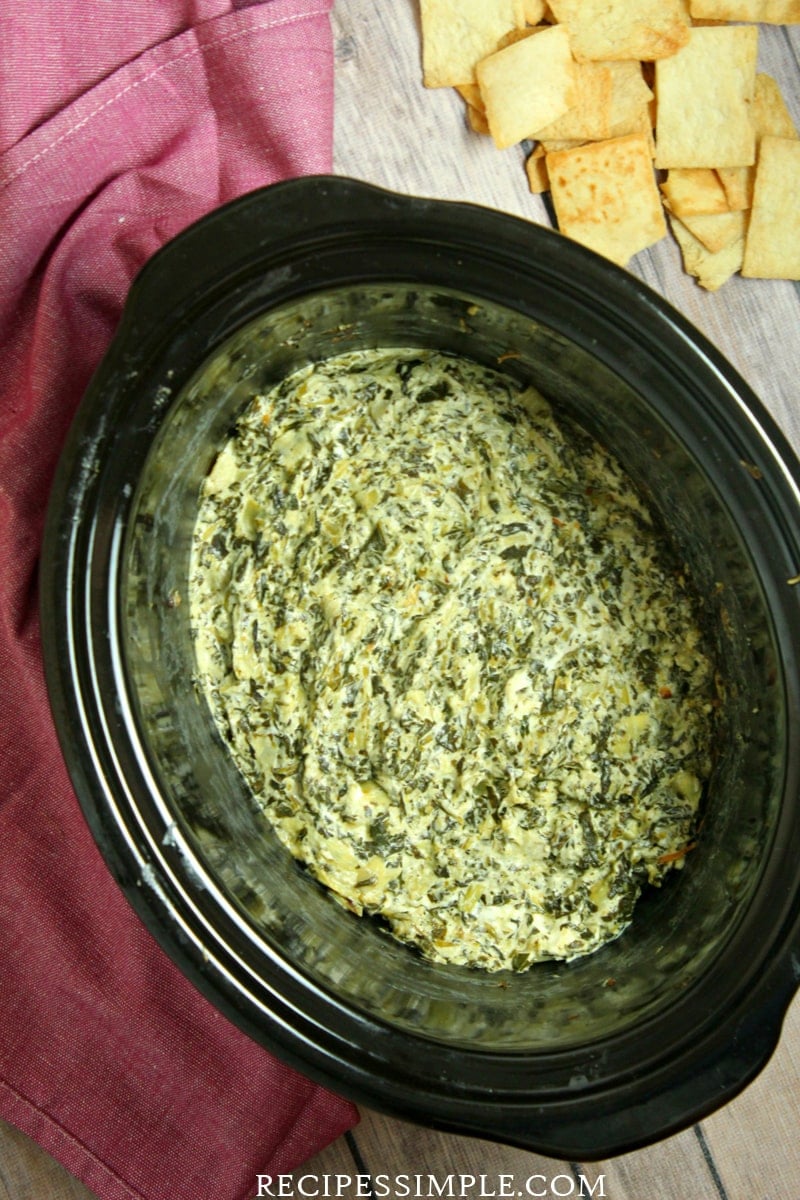 Slow Cooker Spinach Artichoke Dip Recipe