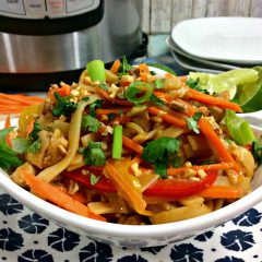 Instant Pot Chicken Pad Thai