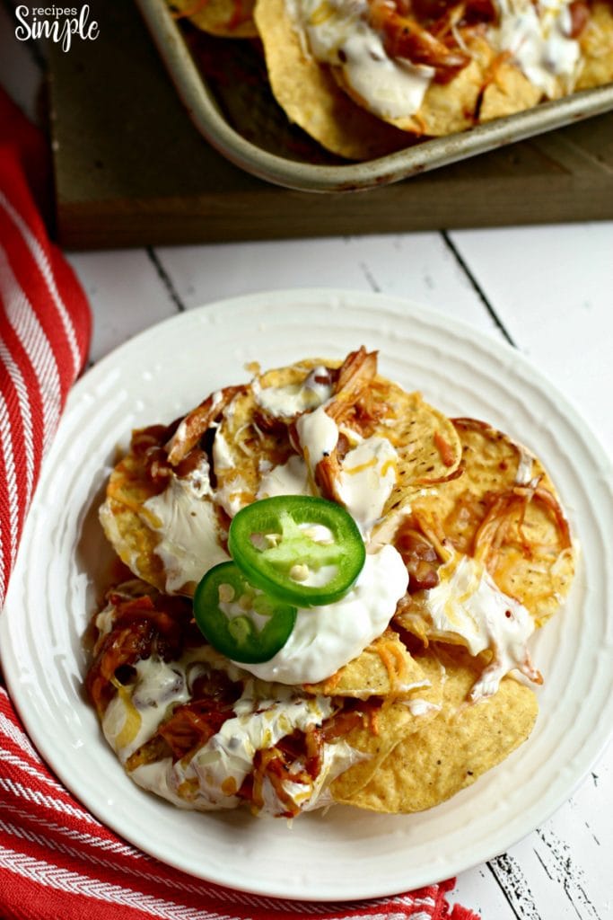 Slow Cooker BBQ Chicken and Bacon Nachos Recipes Simple