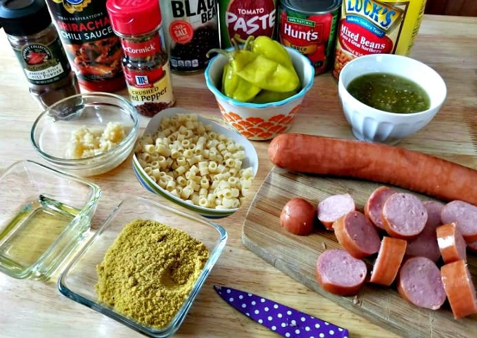 Spicy Slow Cooker Sausage Bean And Pasta Soup Ingredients
