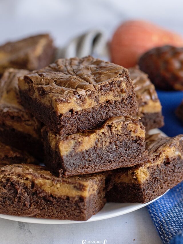 cropped-Chocolate-Pumpkin-Swirl-Brownies-Recipe.jpg