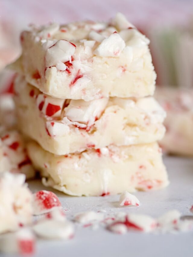 cropped-Peppermint-White-Chocolate-Fudge.jpg