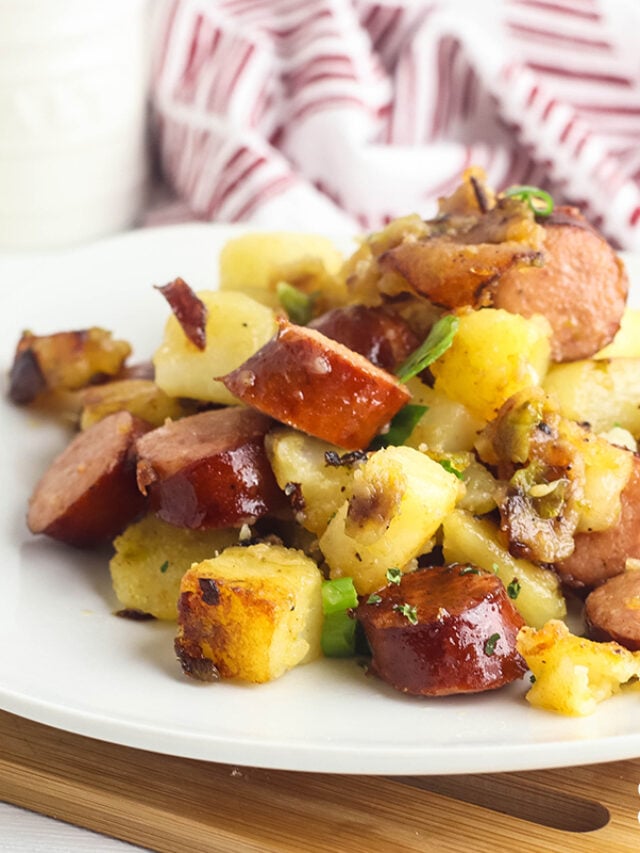 cropped-Sausage-and-Potatoes.jpg