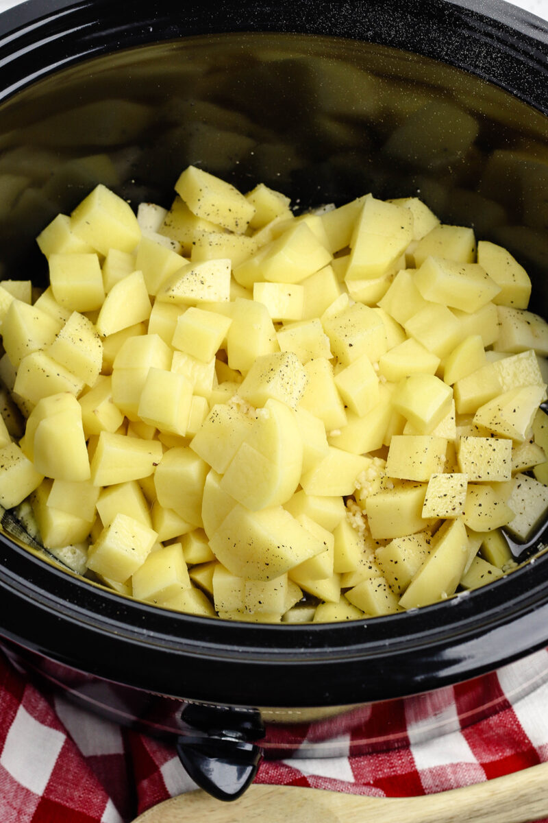 Slow Cooker Cheesy Garlic Mashed Potatoes Recipes Simple