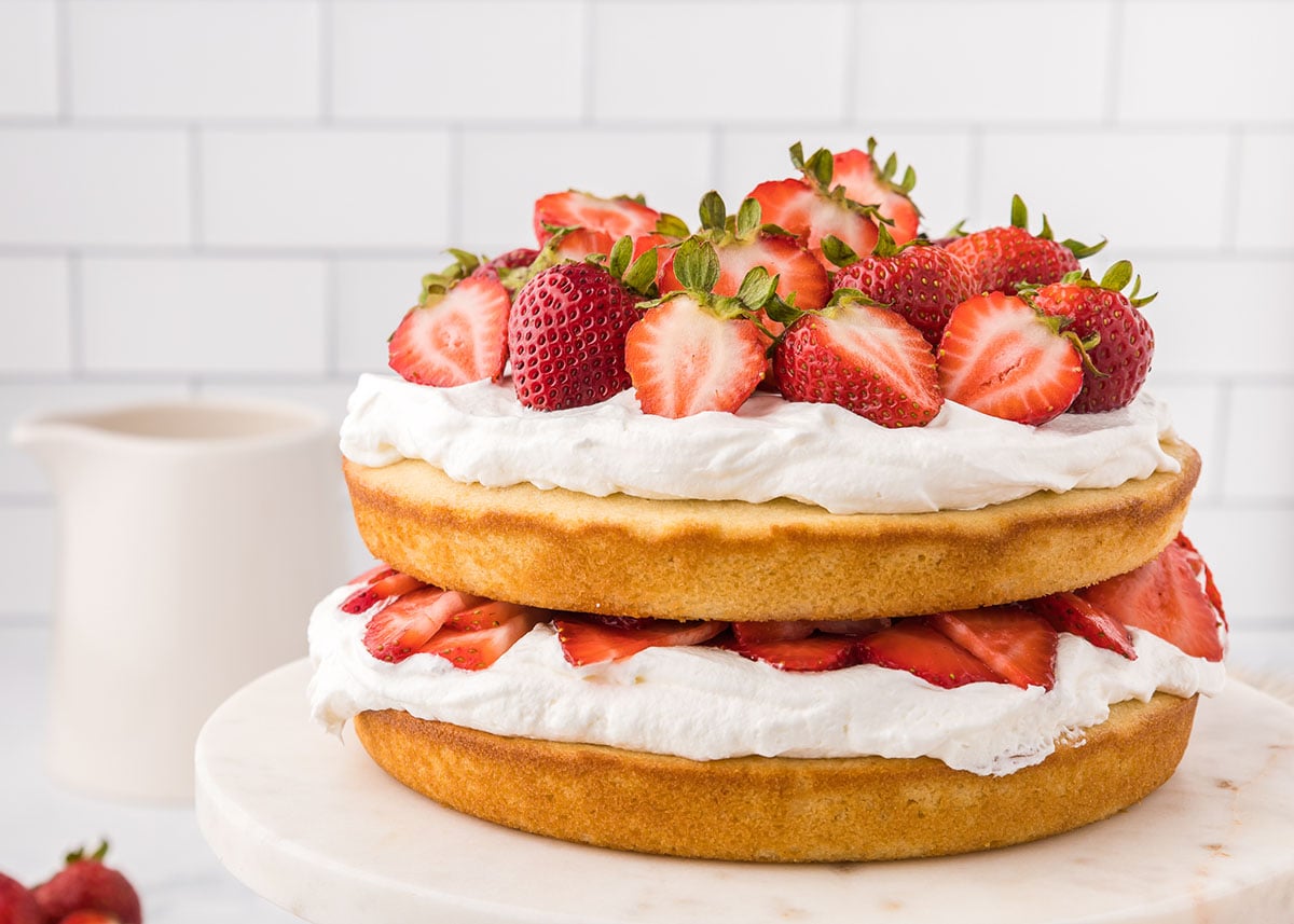 Strawberry Shortcake Layer Cake - Recipes Simple