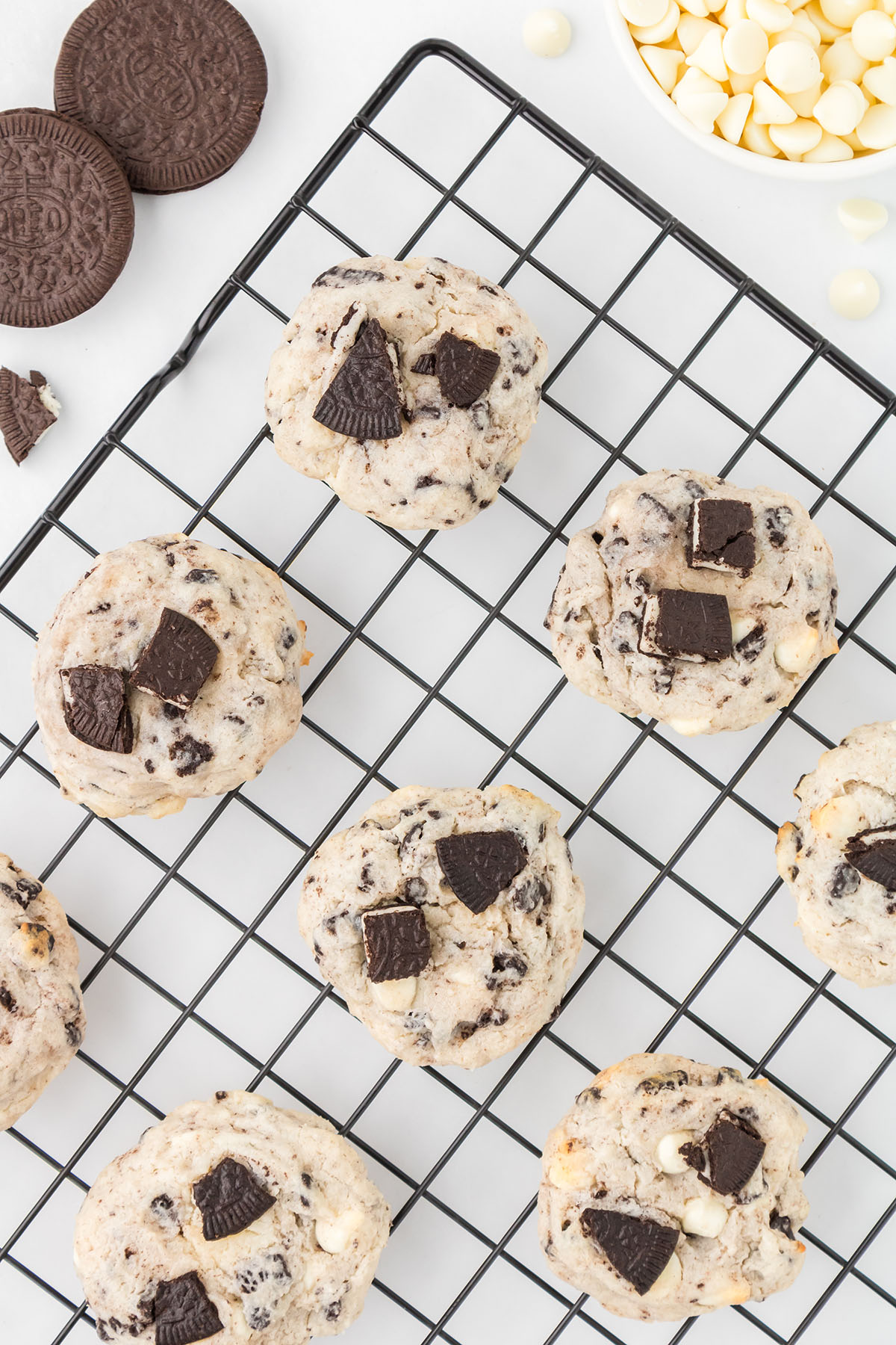 Cookies cooling on a wire rack.